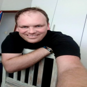 ANDREWMETHESPARKLEINYOUREY05B4