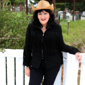 MARITZADADDYSHANDS29497D18124F