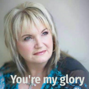 RIANAVANYOUREMYGYOUREMYGLOA687